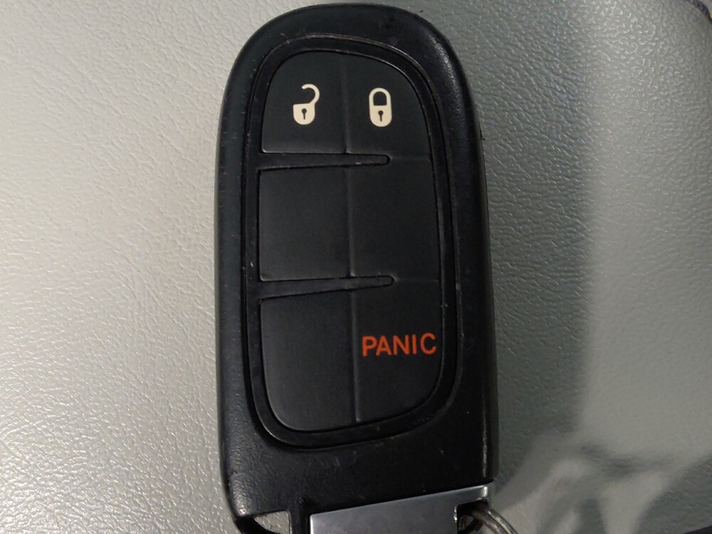 2020 Jeep Cherokee in Round Rock, TX 78664 - 18147504 32