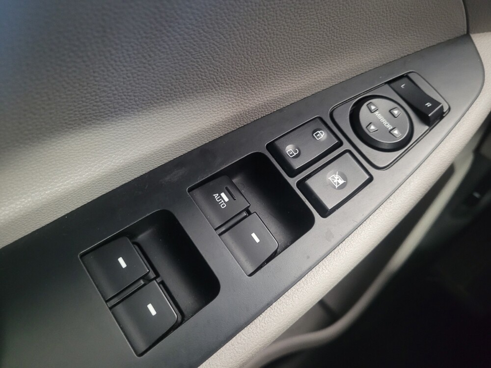 2019 Hyundai Tucson in Marietta, GA 30062 - 18147505 27