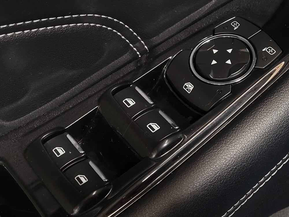 2018 Ford Edge in Orlando, FL 32808 - 18147509 27