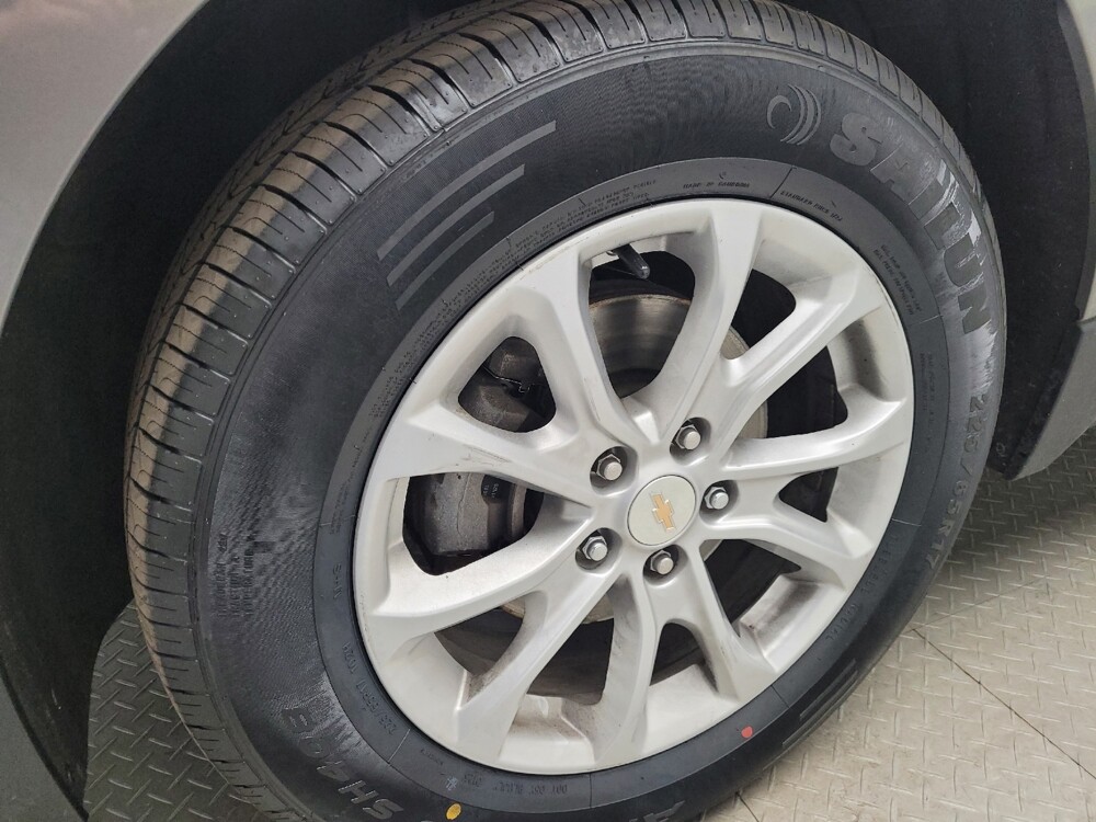 2018 Chevrolet Equinox in Ft Wayne, IN 46805 - 18147525 31