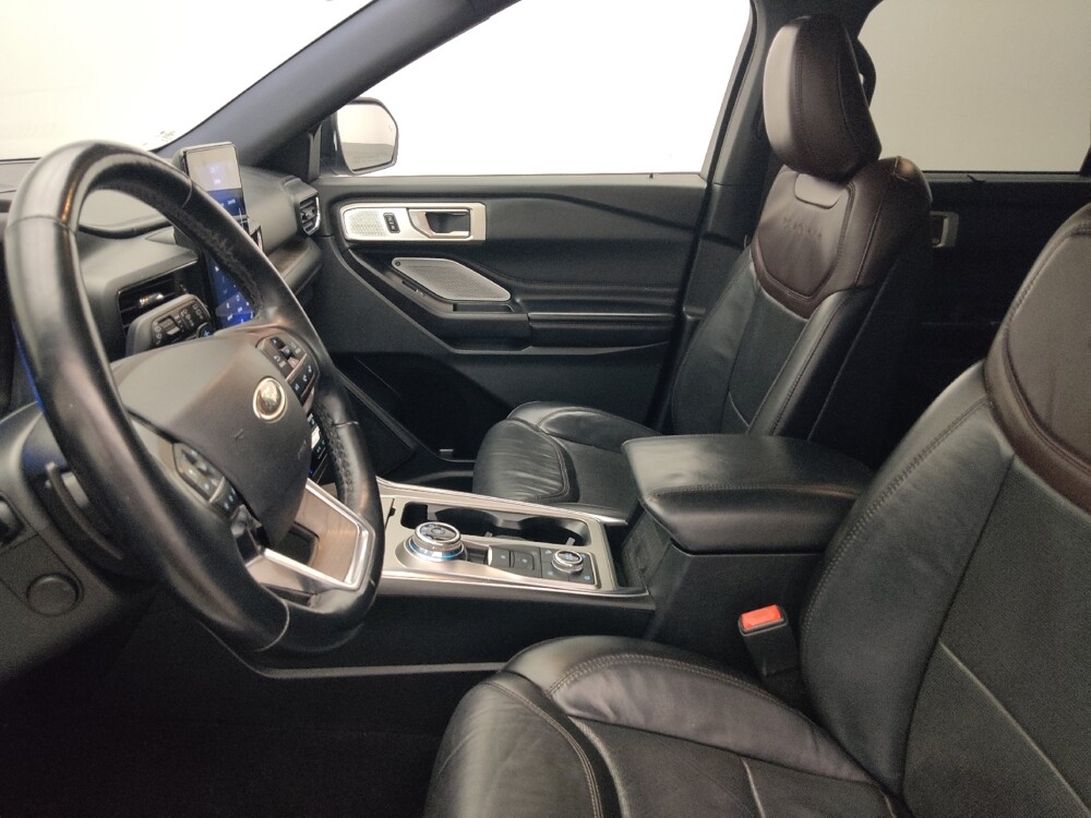 2020 Ford Explorer in Sanford, FL 32773 - 18147532 17