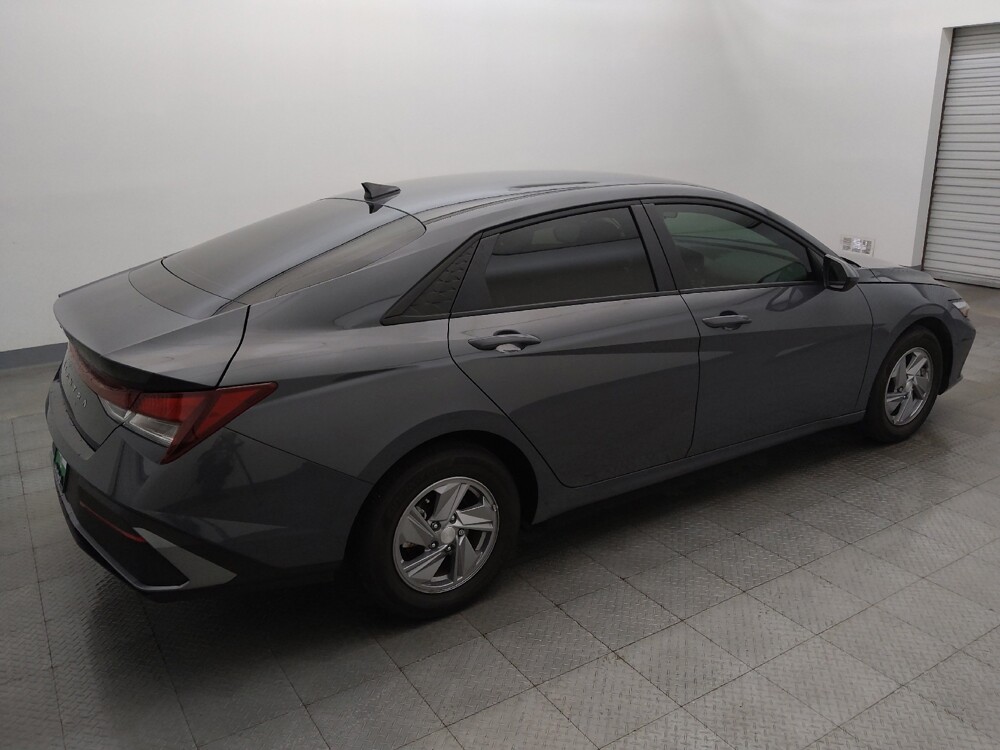2025 Hyundai Elantra in Houston, TX 77074 - 18147549 10