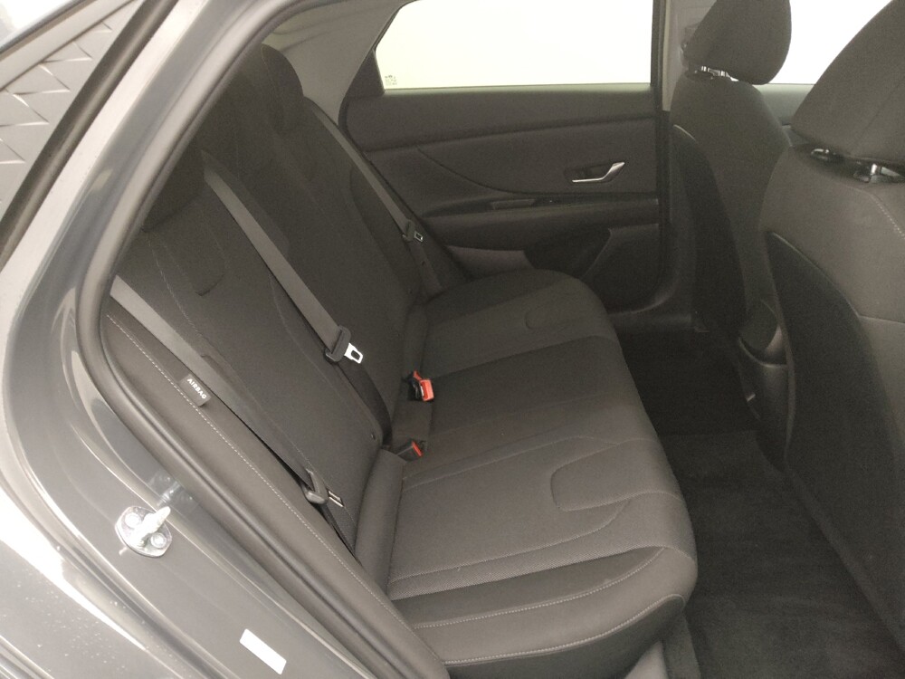 2025 Hyundai Elantra in Houston, TX 77074 - 18147549 19