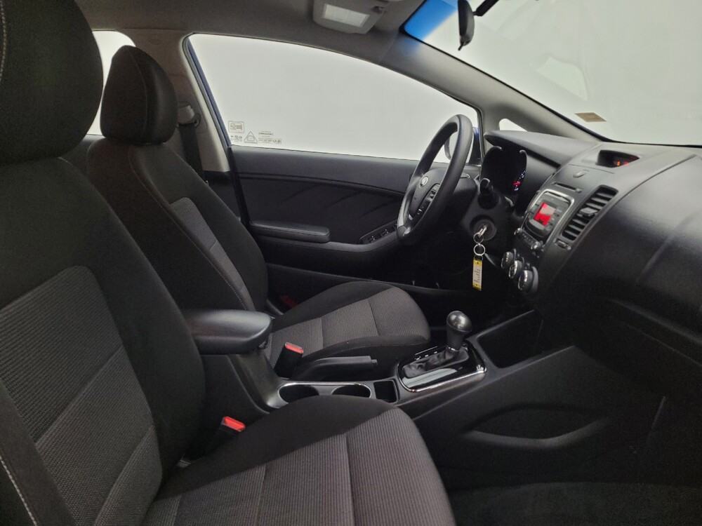2017 Kia Forte in Columbus, OH 43231 - 18147582 21