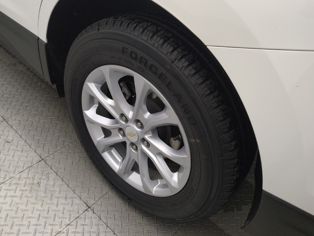 2020 Chevrolet Equinox in Houston, TX 77060 - 18147599 31