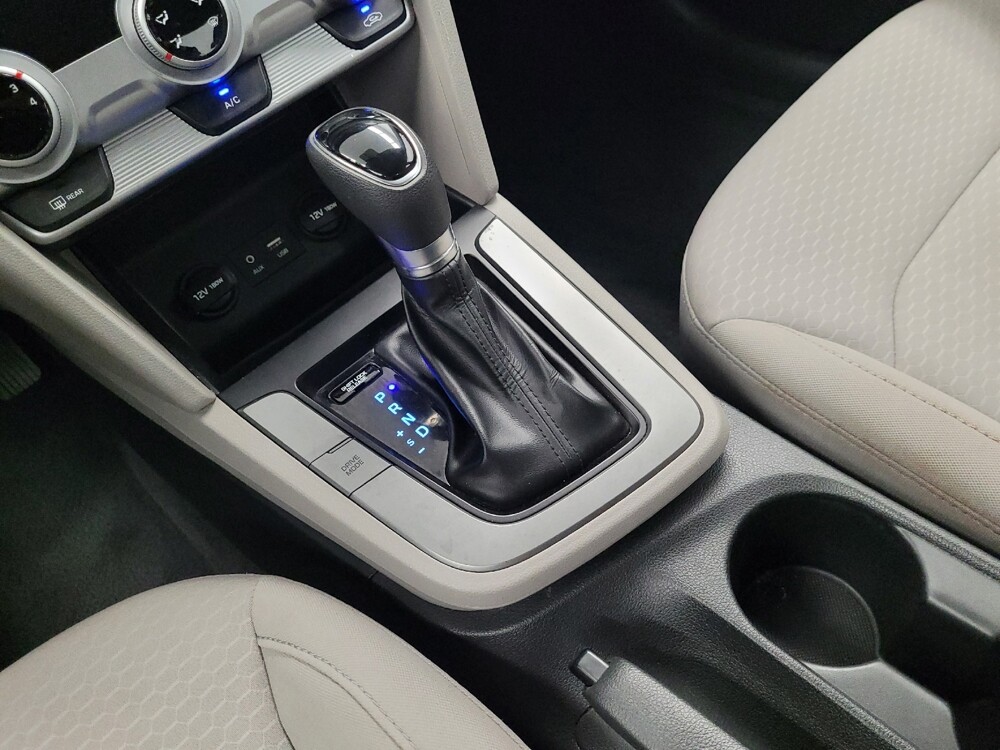 2019 Hyundai Elantra in Houston, TX 77060 - 18147609 26