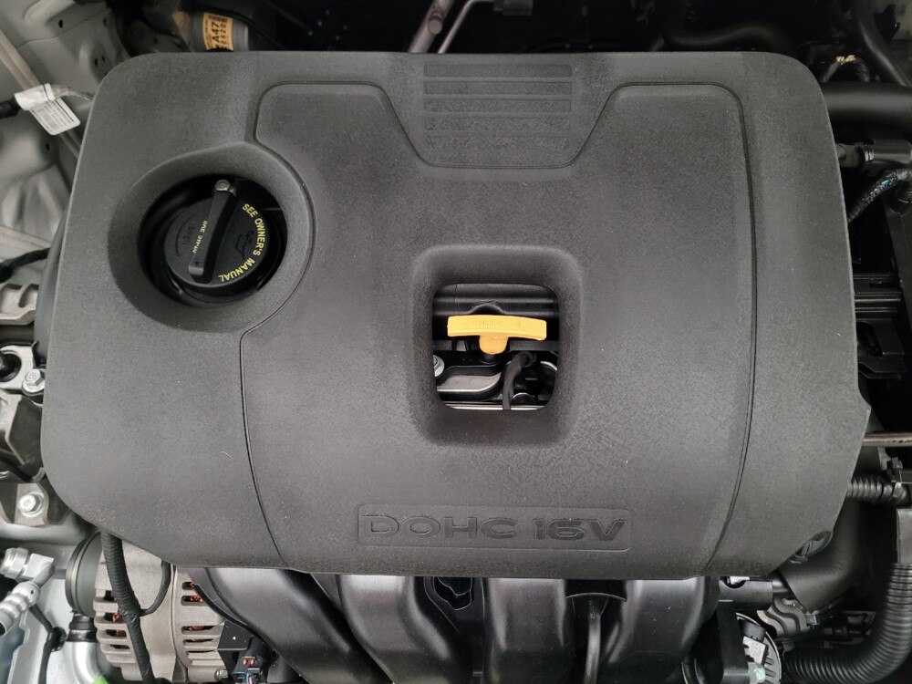 2020 Hyundai Elantra in Torrance, CA 90504 - 18147652 30