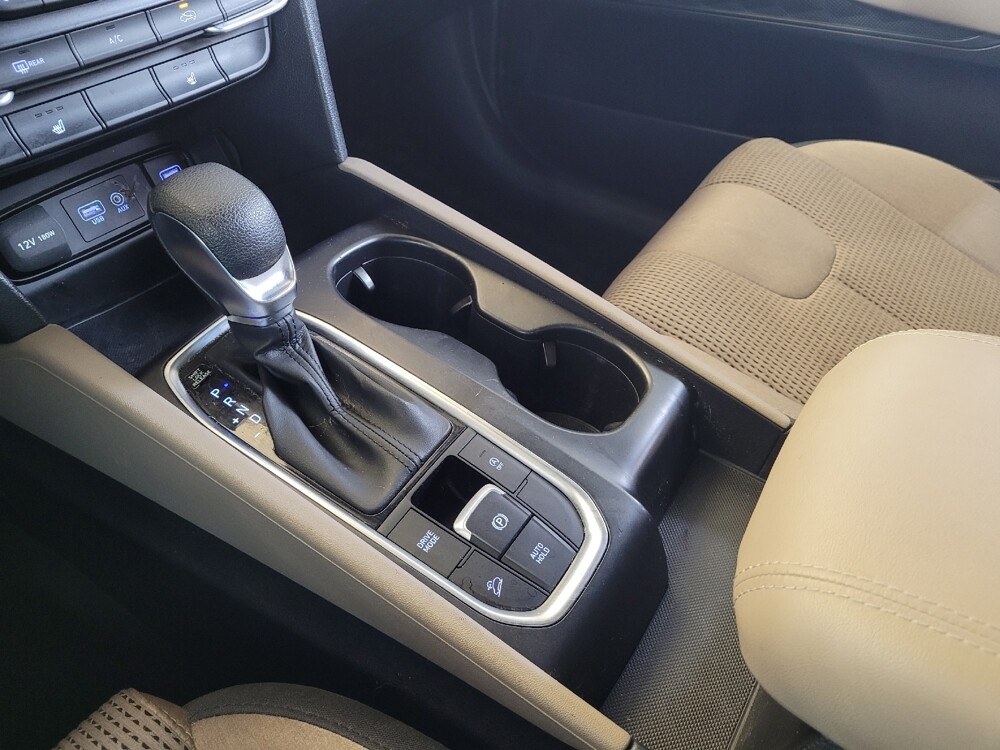 2020 Hyundai Santa Fe in Miamisburg, OH 45342 - 18147656 26