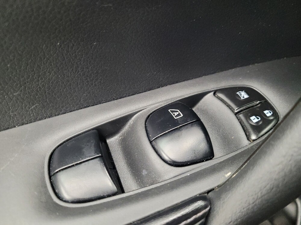 2017 Nissan Rogue in Antioch, TN 37013 - 18147716 27