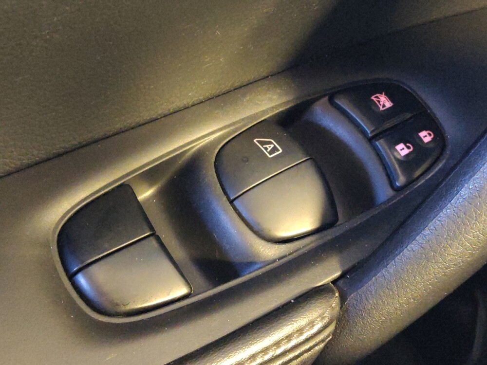 2019 Nissan Rogue in Houston, TX 77074 - 18147721 33
