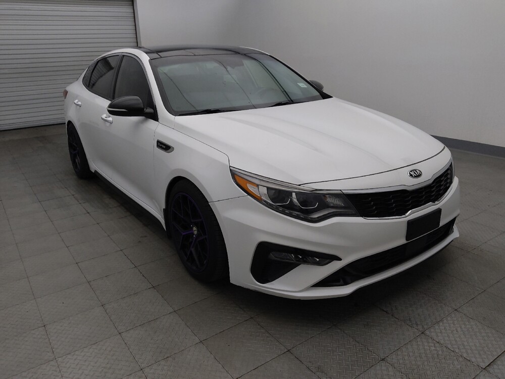 2020 Kia Optima in Houston, TX 77060 - 18147722 13