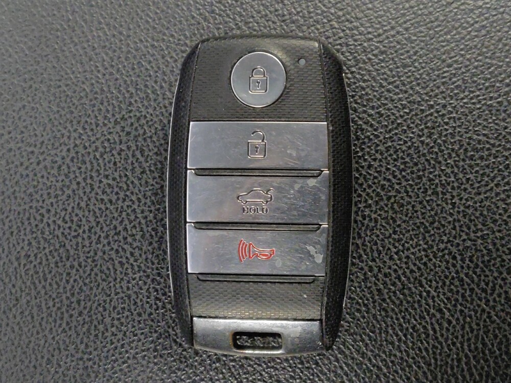 2020 Kia Optima in Houston, TX 77060 - 18147722 32