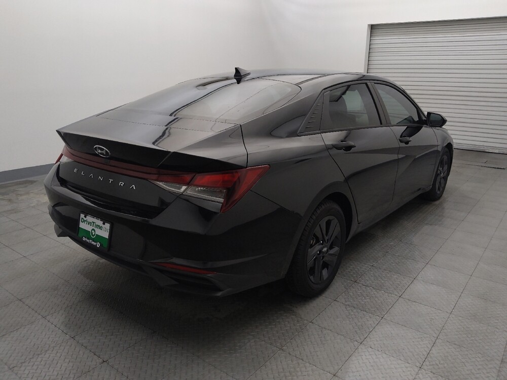 2021 Hyundai Elantra in Houston, TX 77034 - 18147723 9