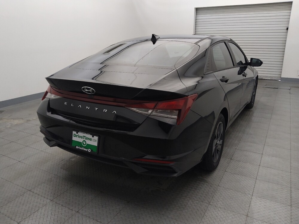 2021 Hyundai Elantra in Houston, TX 77034 - 18147723 7
