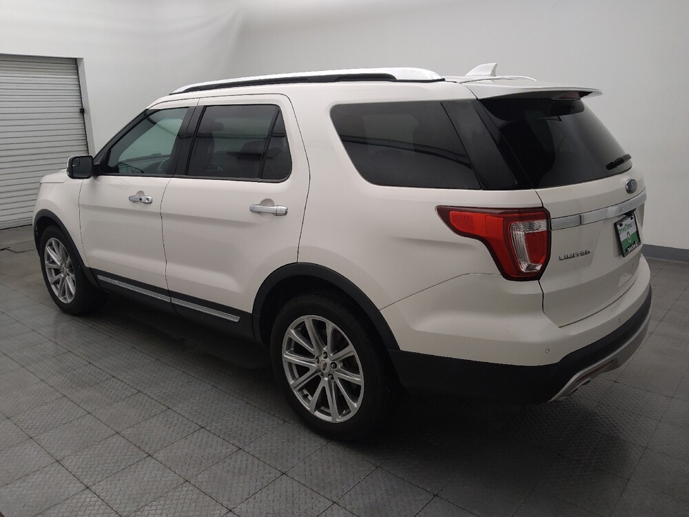2017 Ford Explorer in Houston, TX 77074 - 18147725 3