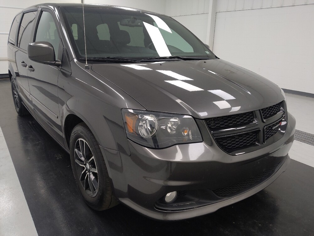2016 Dodge Grand Caravan in St. Louis, MO 63125 - 18147731 14