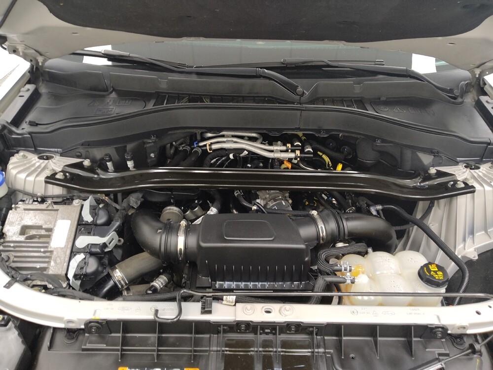 2021 Ford Explorer in St. Louis, MO 63125 - 18147733 30