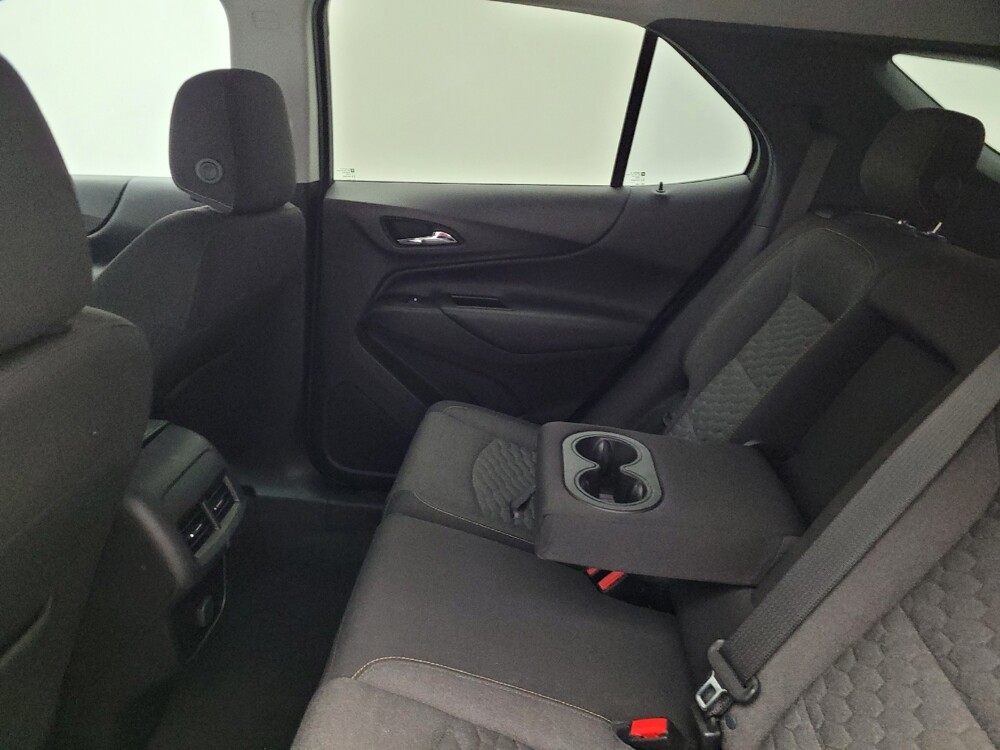 2018 Chevrolet Equinox in Columbus, OH 43228 - 18147735 18