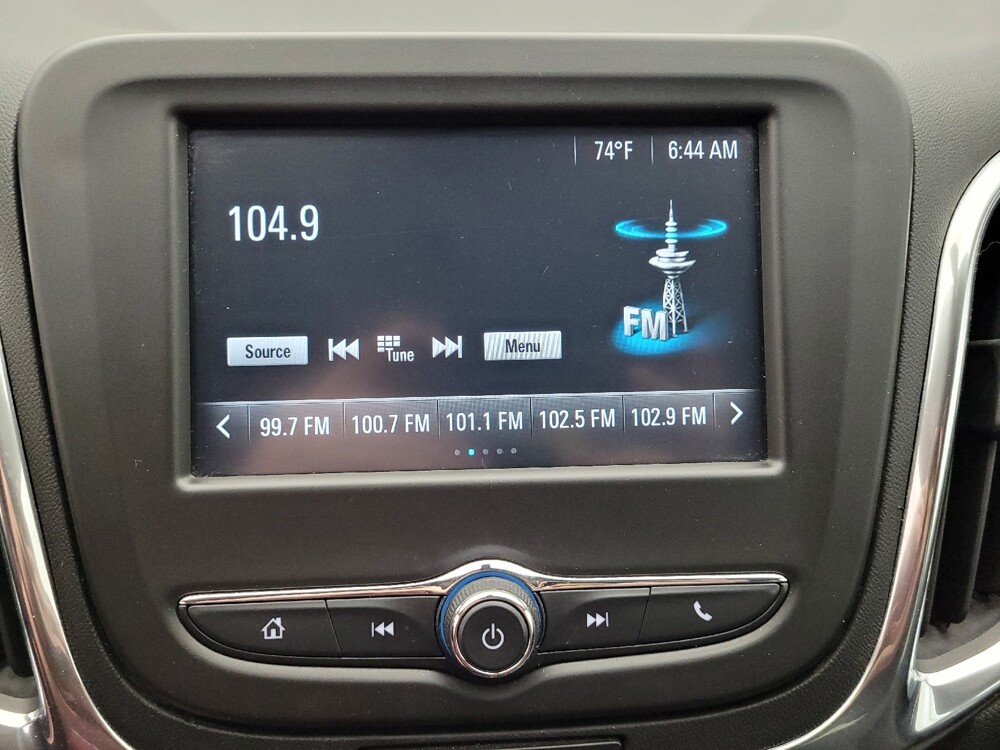 2018 Chevrolet Equinox in Columbus, OH 43228 - 18147735 25