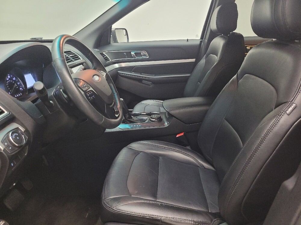 2016 Ford Explorer in Taylor, MI 48180 - 18147755 17