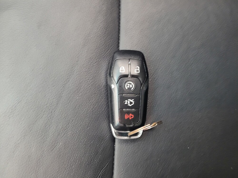2016 Ford Explorer in Taylor, MI 48180 - 18147755 32