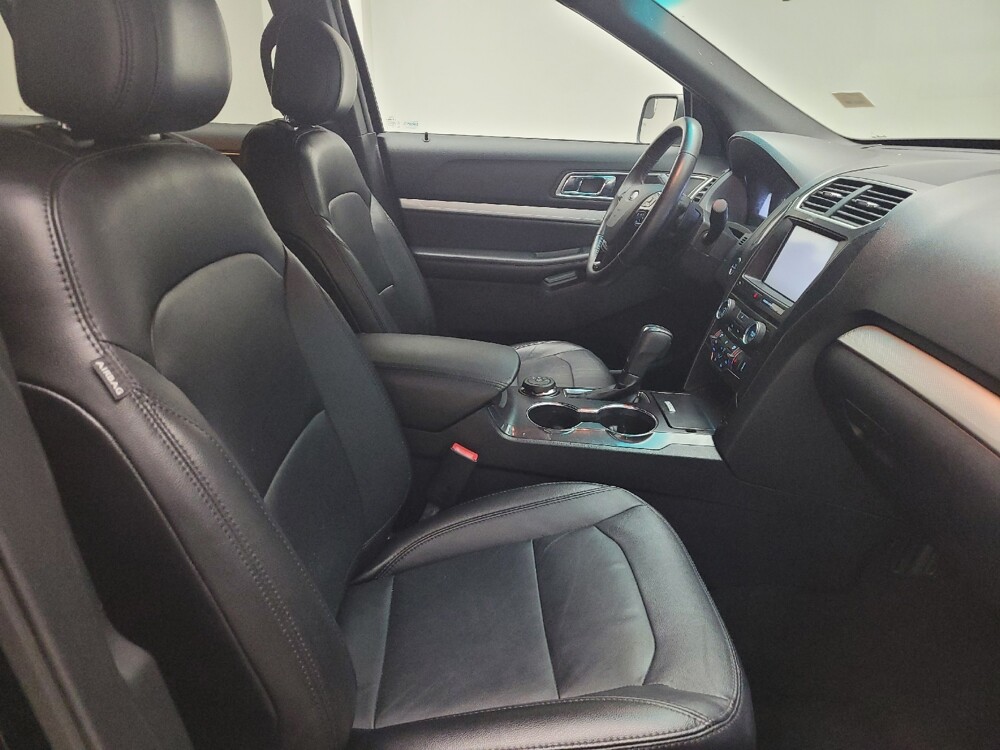 2016 Ford Explorer in Taylor, MI 48180 - 18147755 21