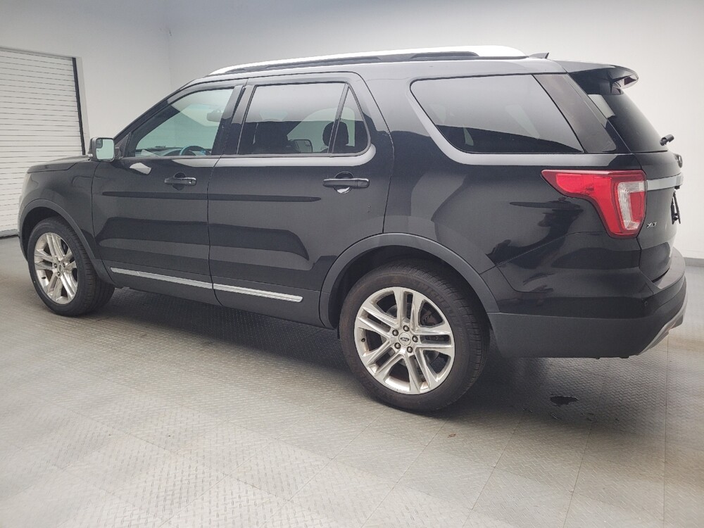 2016 Ford Explorer in Taylor, MI 48180 - 18147755 3