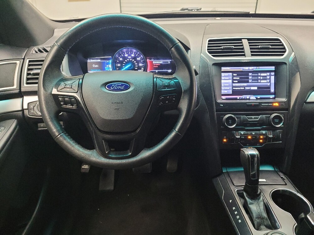 2016 Ford Explorer in Taylor, MI 48180 - 18147755 22