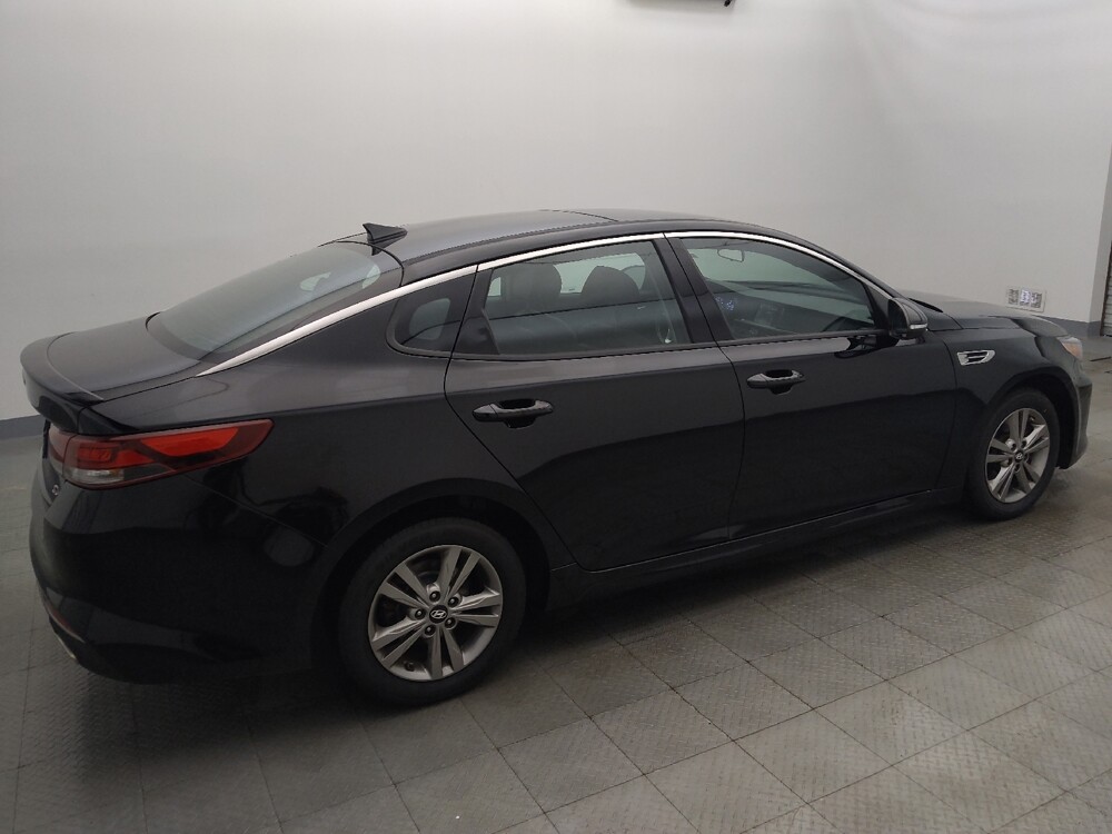 2018 Kia Optima in Houston, TX 77060 - 18147783 10