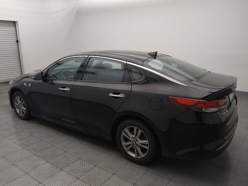 2018 Kia Optima in Houston, TX 77060 - 18147783 3