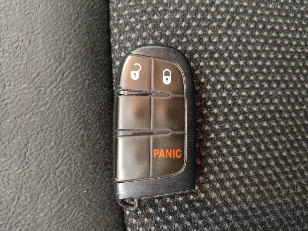 2021 Jeep Compass in Lakewood, CO 80215 - 18147786 32