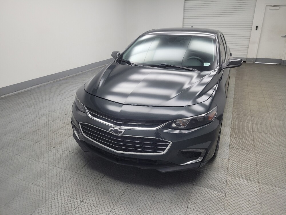 2016 Chevrolet Malibu in Indianapolis, IN 46222 - 18147792 15
