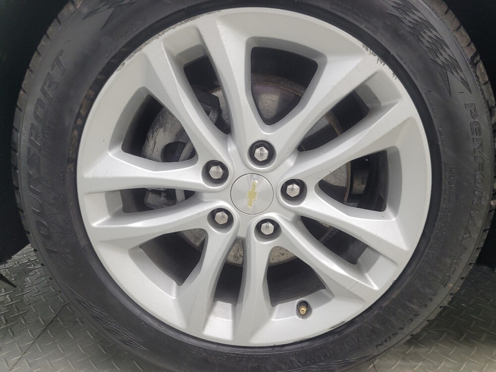 2016 Chevrolet Malibu in Indianapolis, IN 46222 - 18147792 31