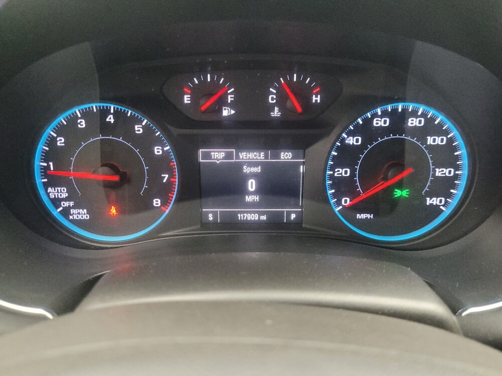 2016 Chevrolet Malibu in Indianapolis, IN 46222 - 18147792 23