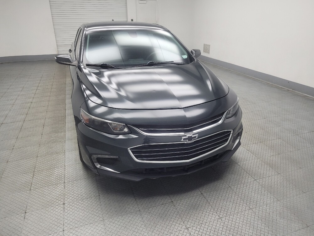 2016 Chevrolet Malibu in Indianapolis, IN 46222 - 18147792 14