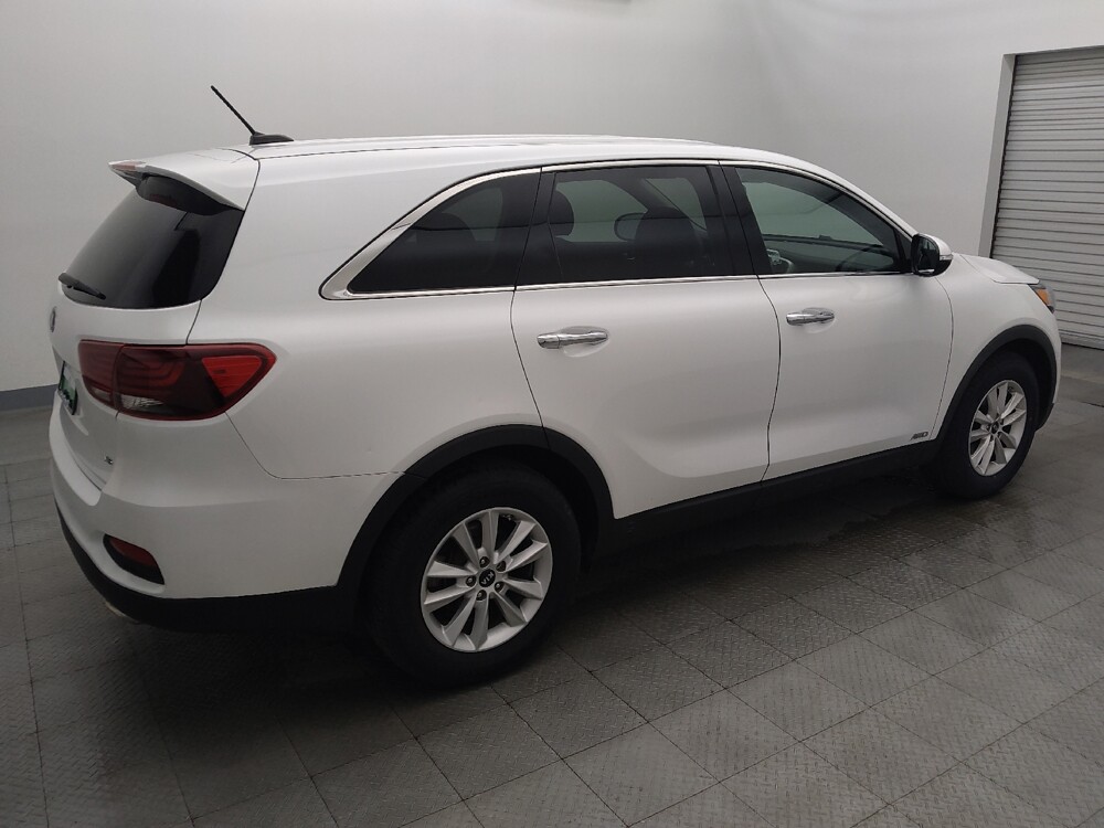 2019 Kia Sorento in Round Rock, TX 78664 - 18147811 10