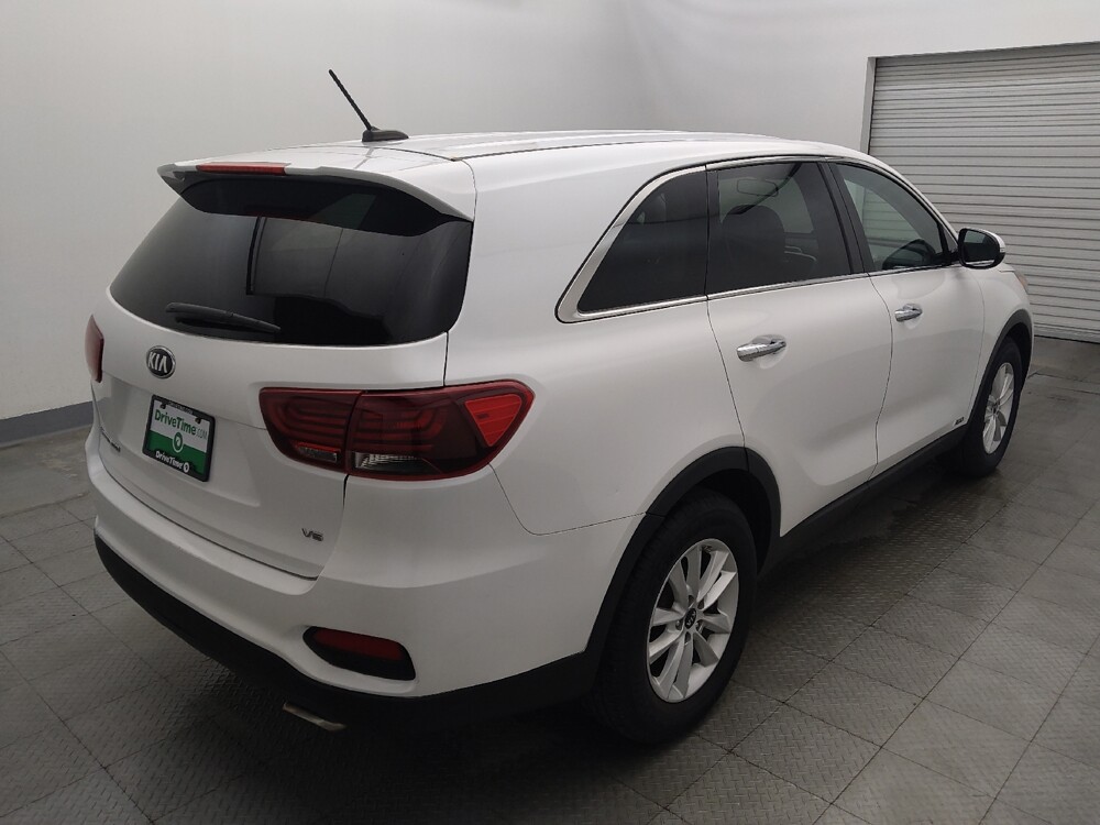 2019 Kia Sorento in Round Rock, TX 78664 - 18147811 9