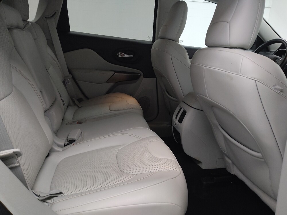 2021 Jeep Cherokee in St. Louis, MO 63125 - 18147815 19
