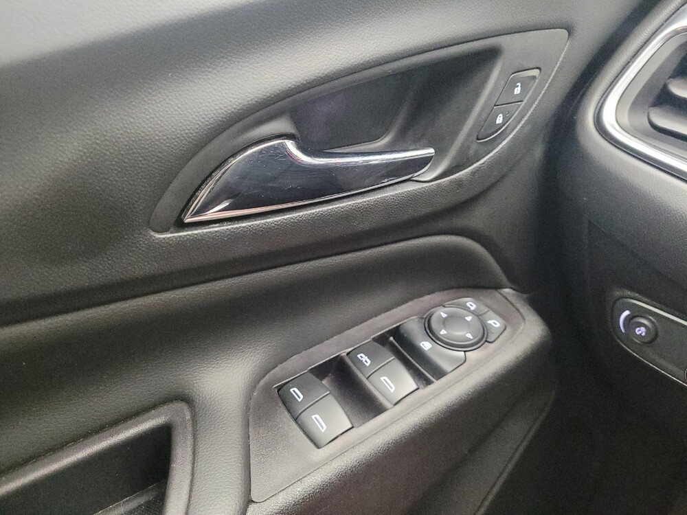 2021 Chevrolet Equinox in Taylor, MI 48180 - 18147824 27
