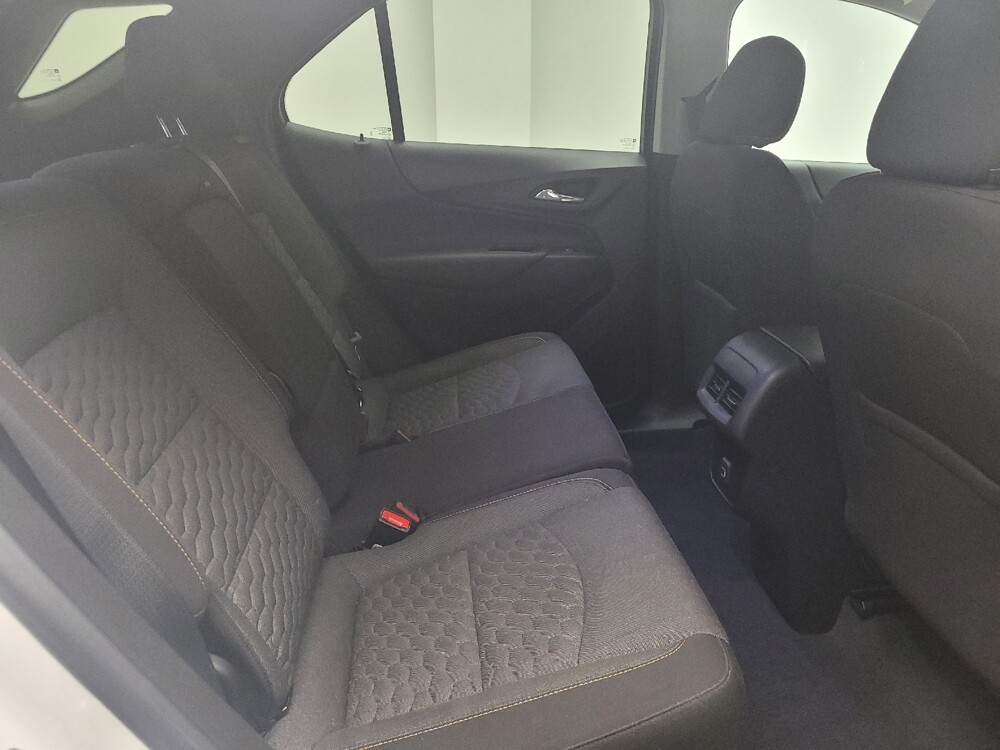 2021 Chevrolet Equinox in Taylor, MI 48180 - 18147824 19