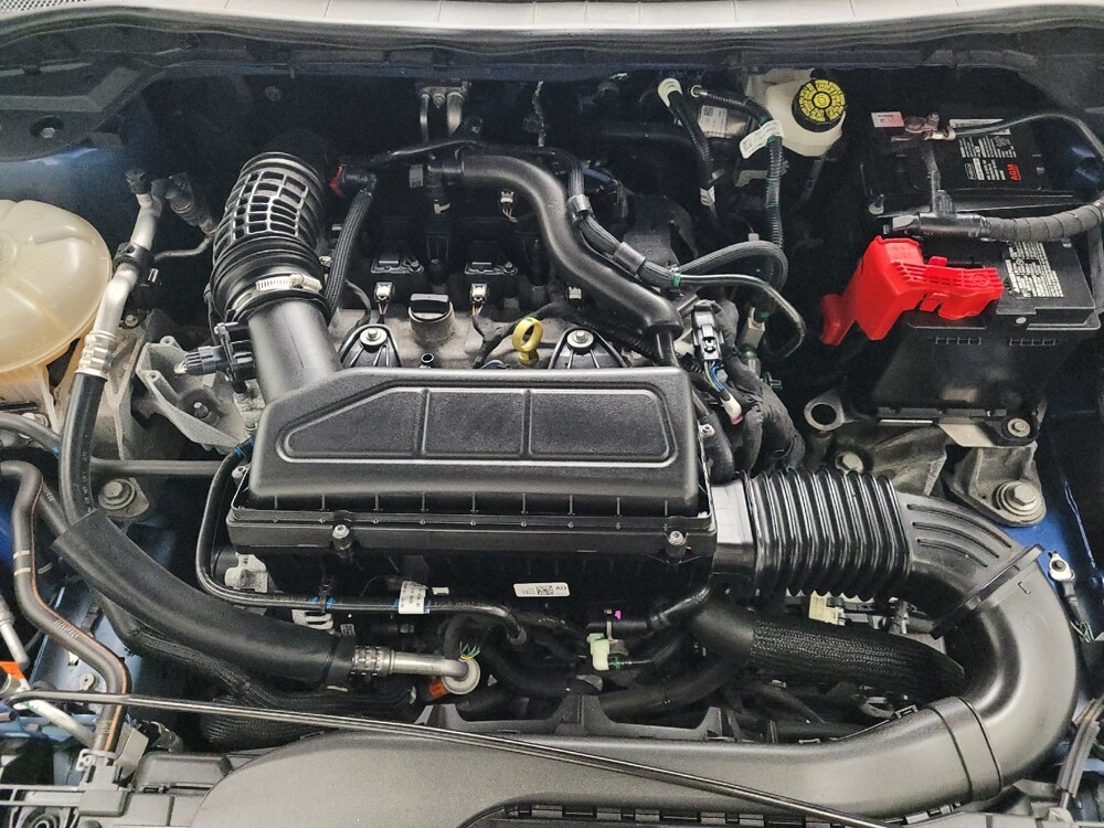 2023 Ford Escape in Taylor, MI 48180 - 18147825 30