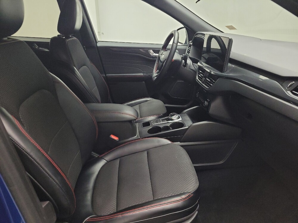 2023 Ford Escape in Taylor, MI 48180 - 18147825 21