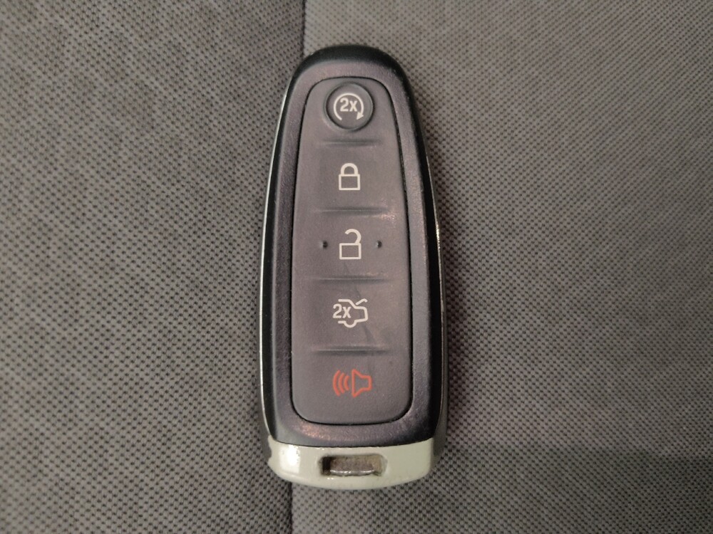 2019 Ford Escape in Lakewood, CO 80215 - 18147826 32