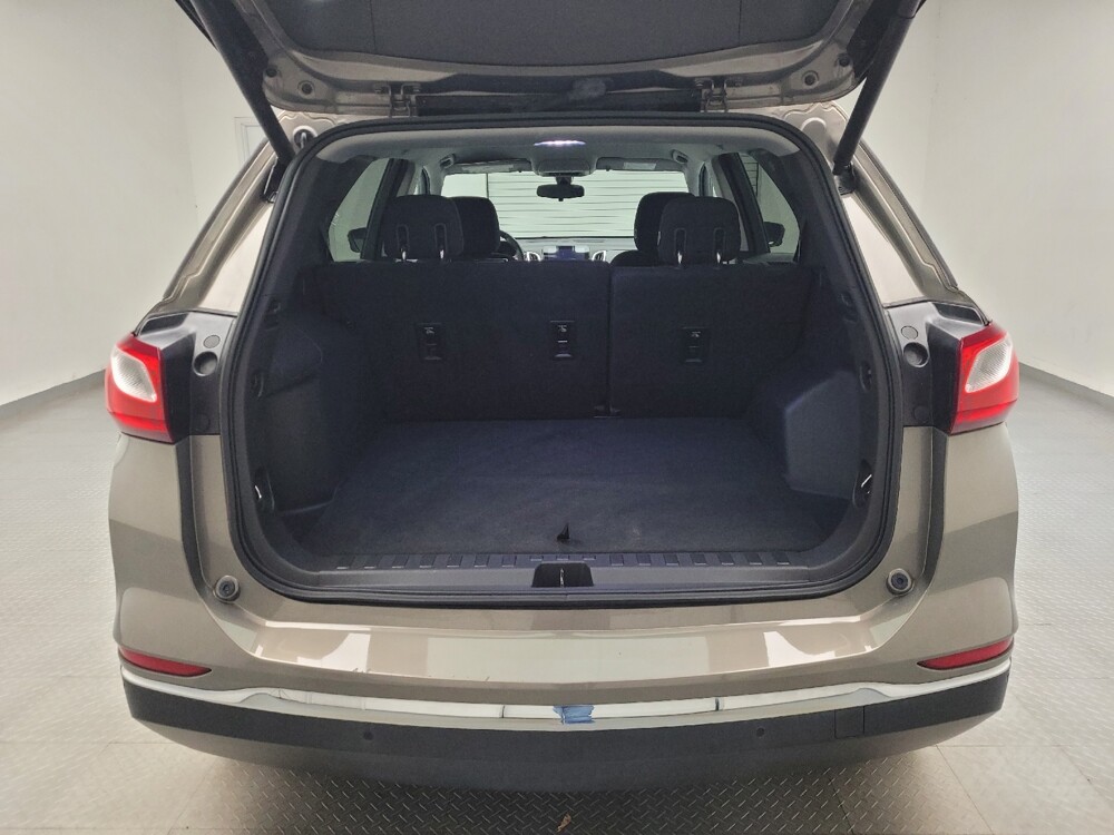 2019 Chevrolet Equinox in Taylor, MI 48180 - 18147859 29