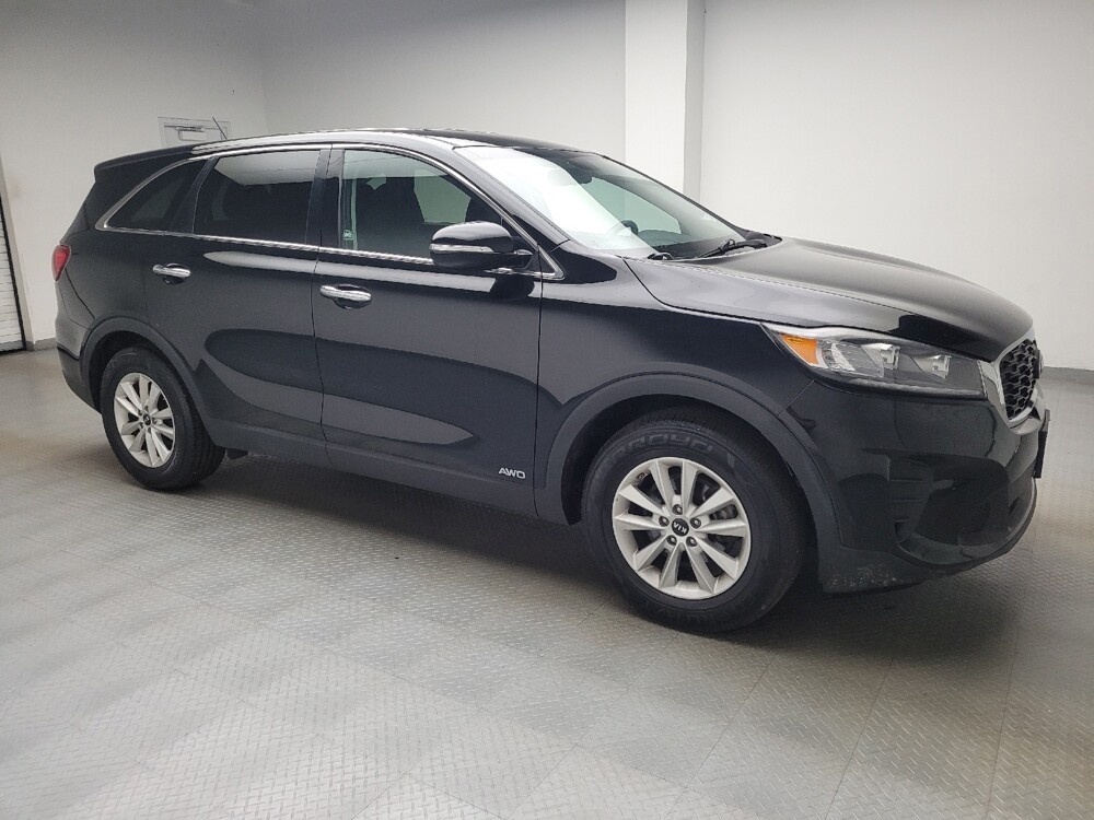 2019 Kia Sorento in Taylor, MI 48180 - 18147862 11