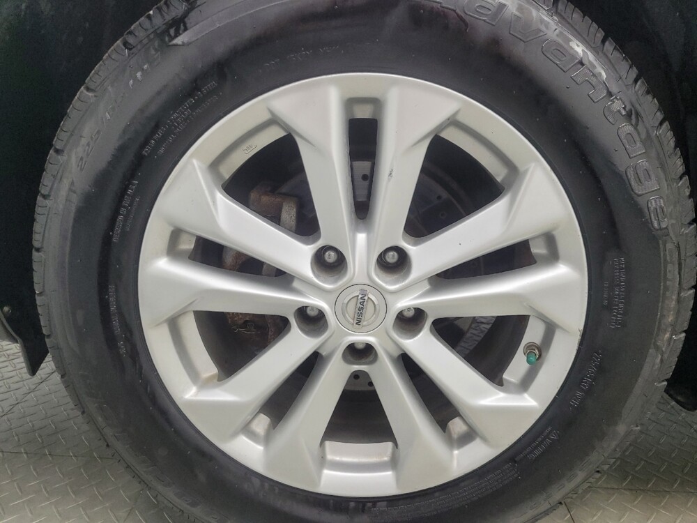 2014 Nissan Rogue in Indianapolis, IN 46222 - 18147863 31