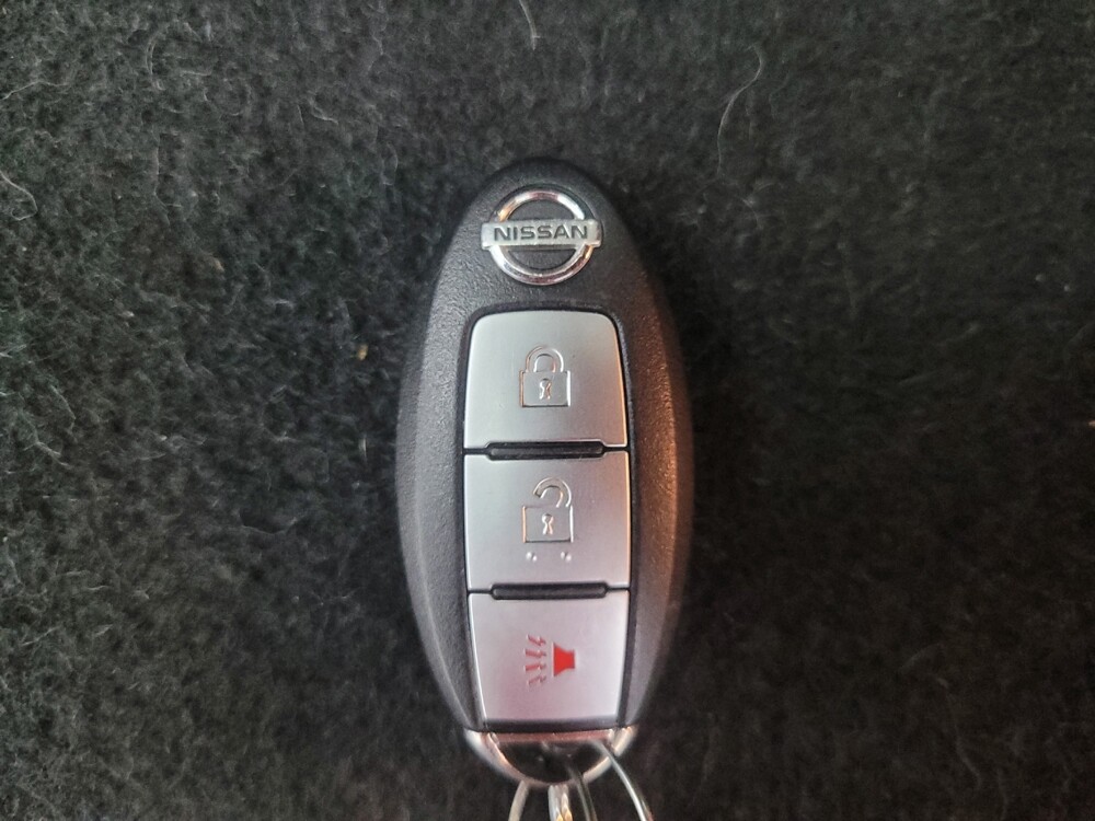 2014 Nissan Rogue in Indianapolis, IN 46222 - 18147863 32