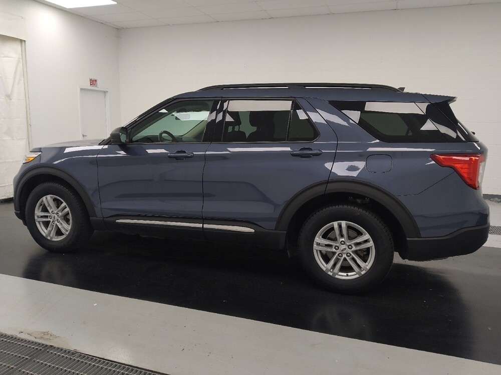 2021 Ford Explorer in St. Louis, MO 63125 - 18147908 3