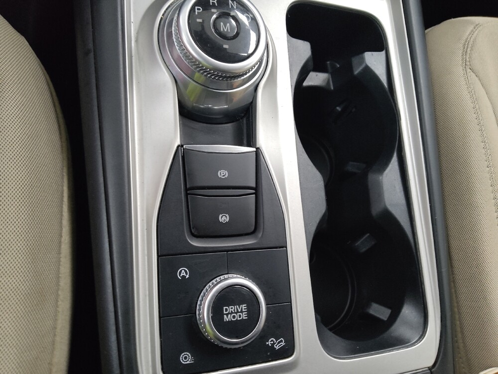 2021 Ford Explorer in St. Louis, MO 63125 - 18147908 26
