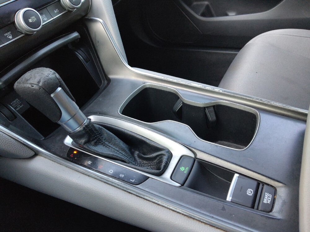 2019 Honda Accord in Houston, TX 77074 - 18147909 26